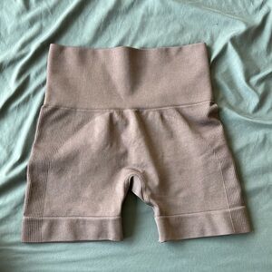 Set Active Sculptflex Bike Shorts sz XS in Pepper